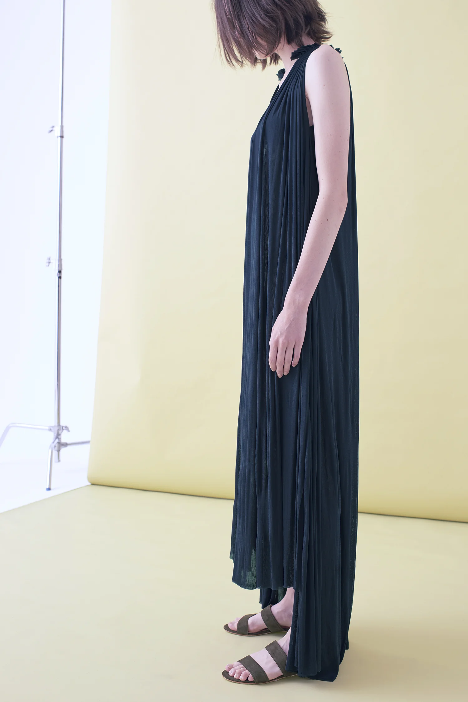 Sarah_Swann_SS17_03_Silk_Mesh_Step_Front_Dress_Slate_S_midnight.jpg