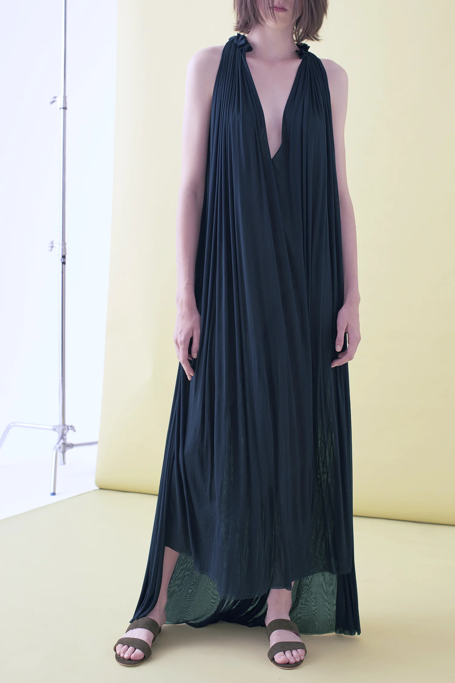 Sarah_Swann_SS17_03_Silk_Mesh_Step_Front_Dress_Slate_F_midnight.jpg