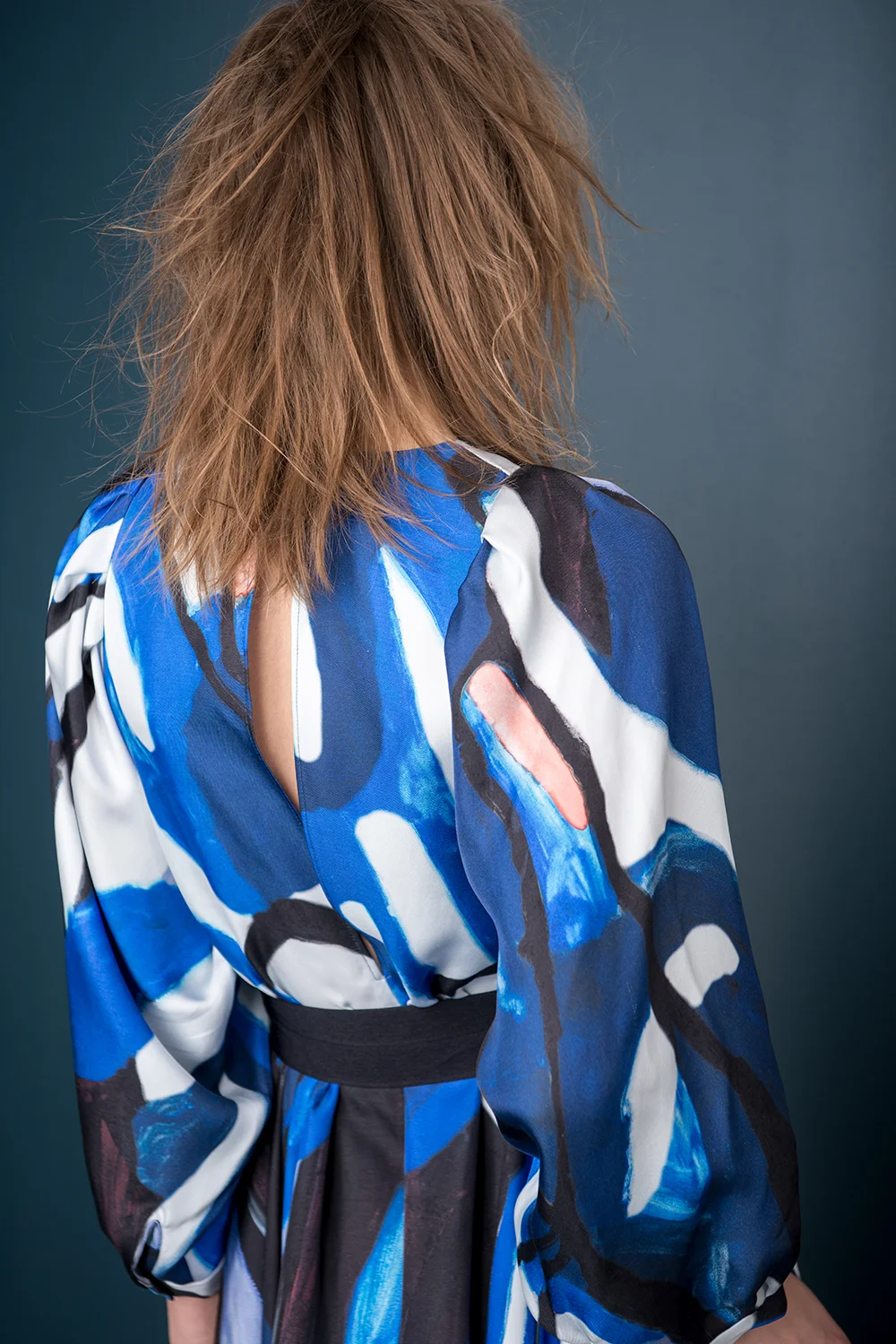 SARAH_SWANN_FW17_SILK_PRINTED_DRESS_LookBook02.jpg