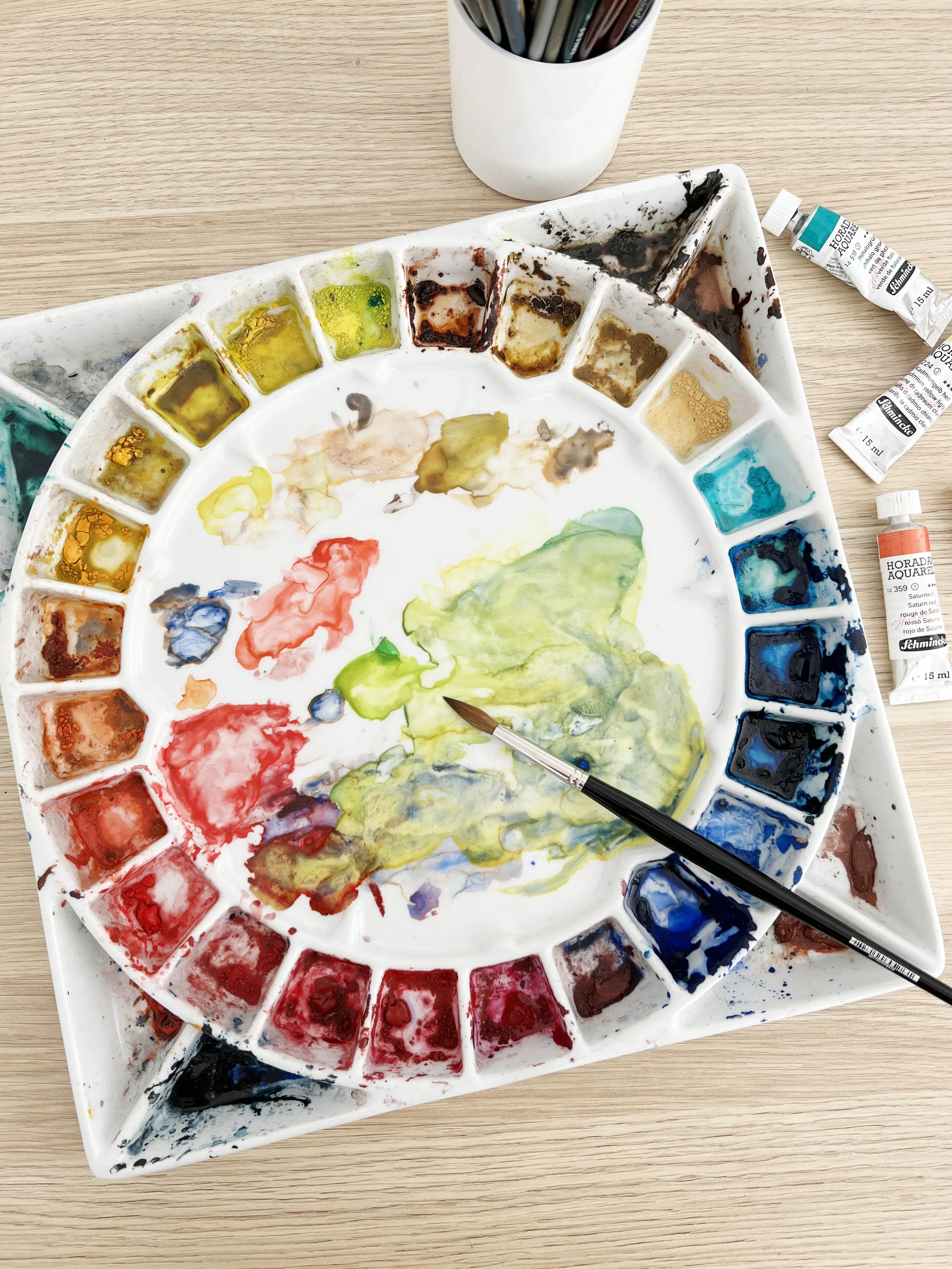 How Do You Choose Colours for a Watercolour Painting?