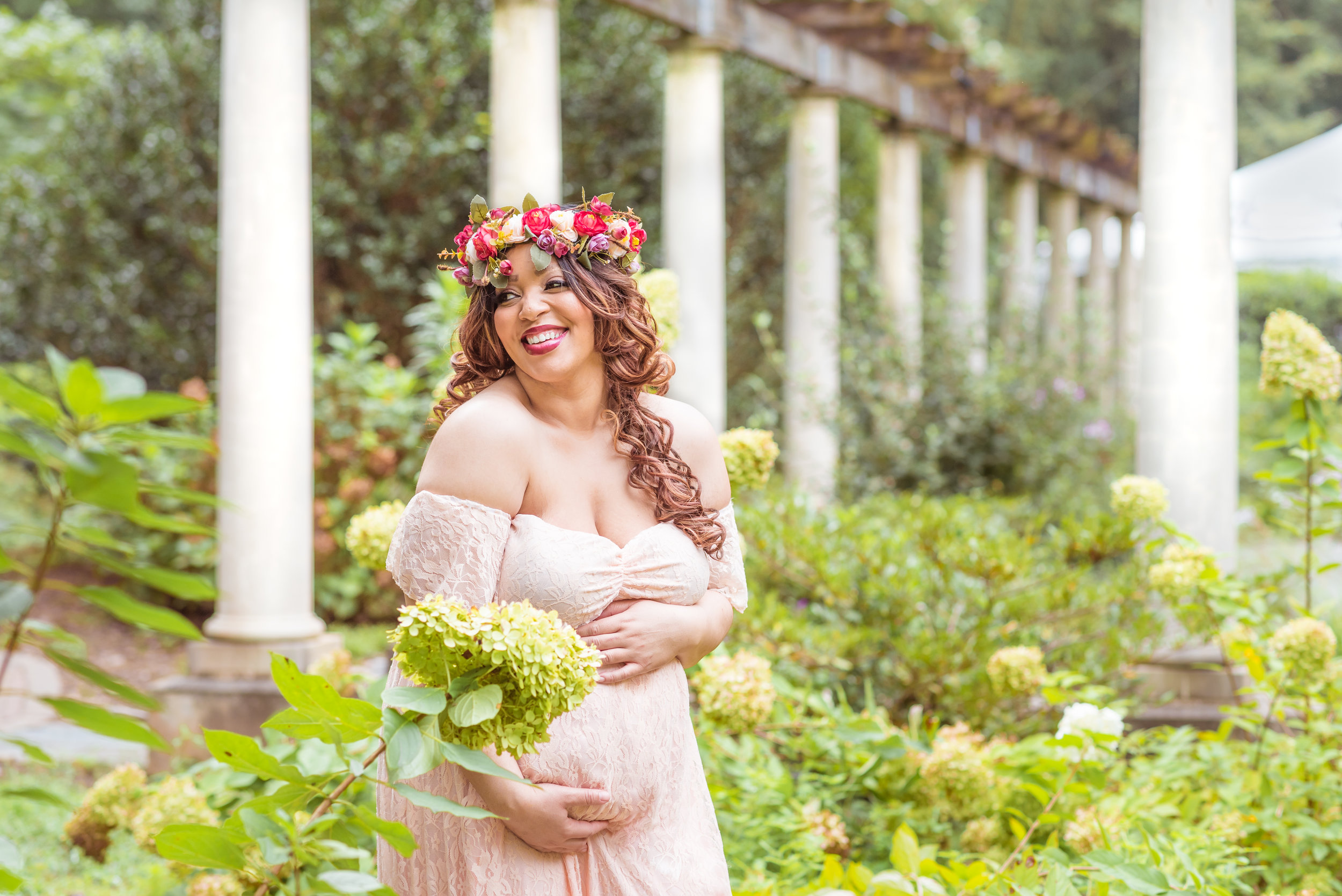 Floral Maternity Photo Shoot in Atlanta — KK Horhn Photography