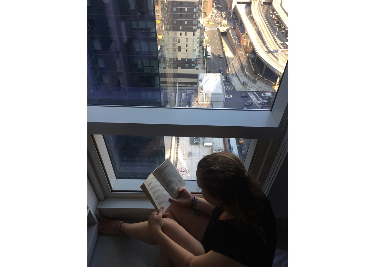 IMG_5348books_eline.jpg
