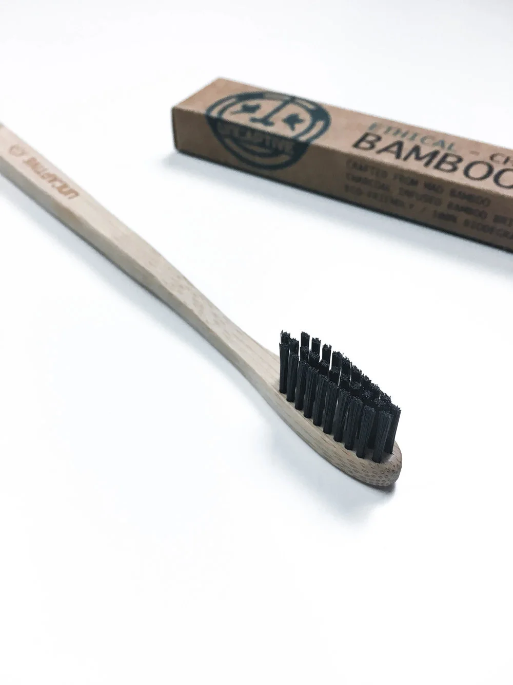 zero_waste_bamboo_toothbrush_sustainable_uncaptive_2.jpg
