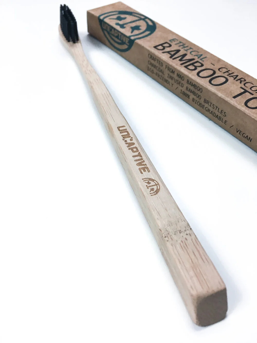 zero_waste_bamboo_toothbrush_sustainable_uncaptive_3.jpg