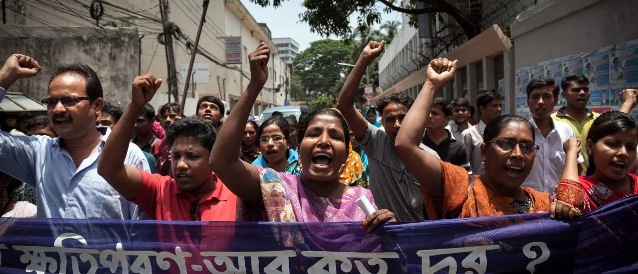 Bangladesh protest Gordon Welter, photo by Labour Behind The Label
