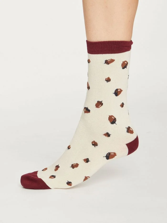 sbw4414-autumn-leaves--autumn-leaves-bamboo-sock-gift-box--5.jpg