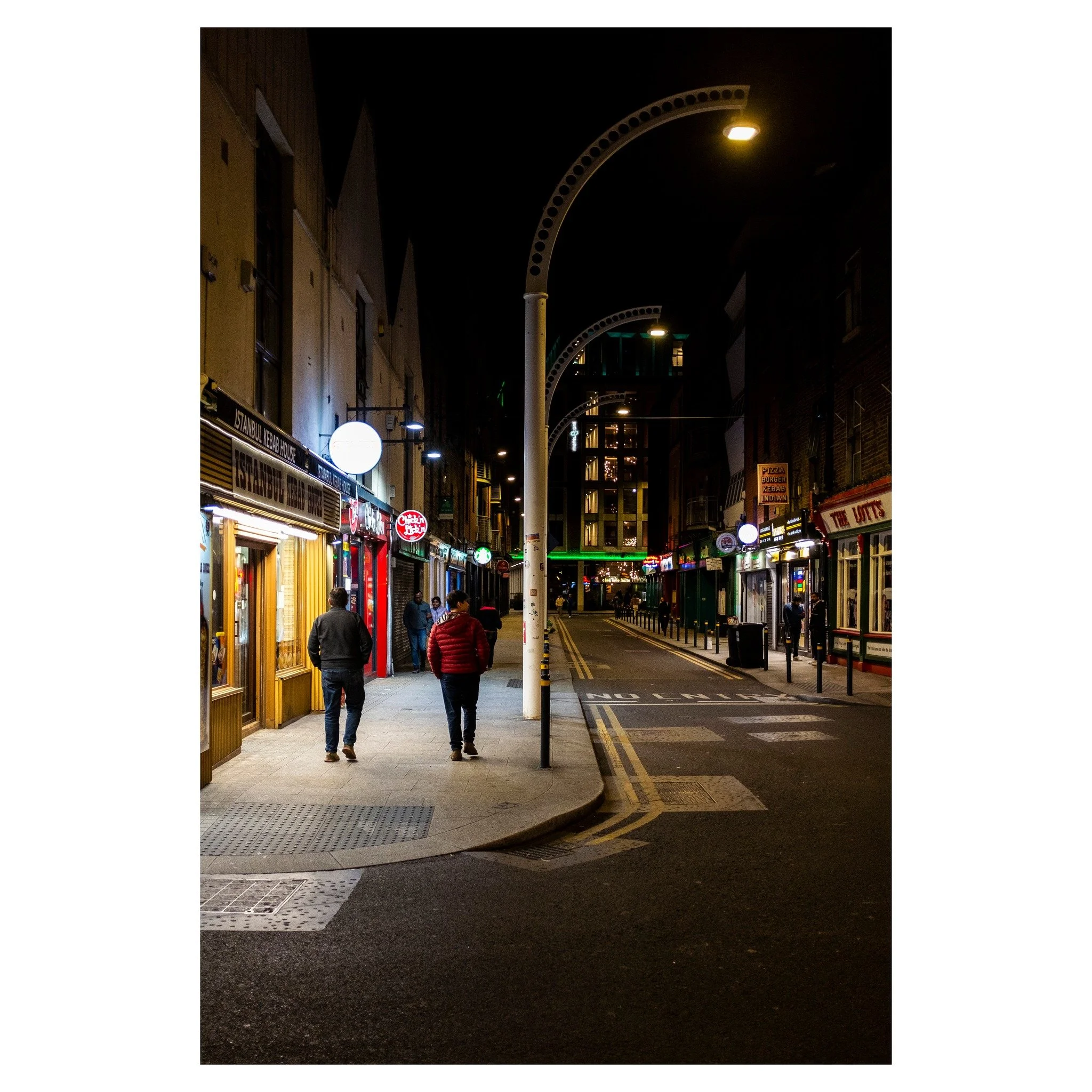 24.04.25

#fujifilm #fujix100t #dublin #ireland