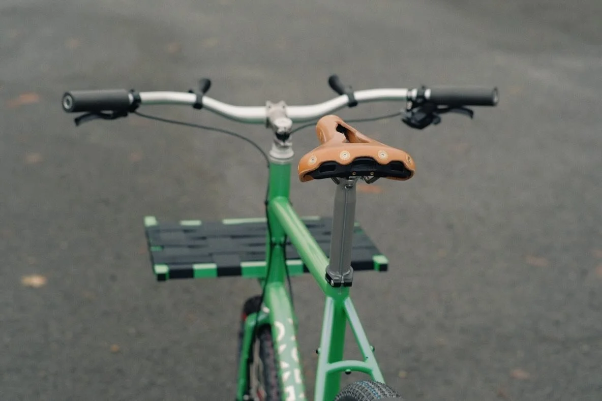 Built for Tim &mdash; Omnium Mini, fully custom.
From the first conversation the flow was right. Clear ideas, sharp choices, solid input from both sides.
Every detail considered: style, durability, quality.
Clean looks, no nonsense &mdash; built to l