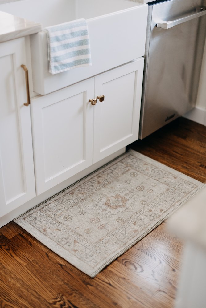 Sink carpet.jpg