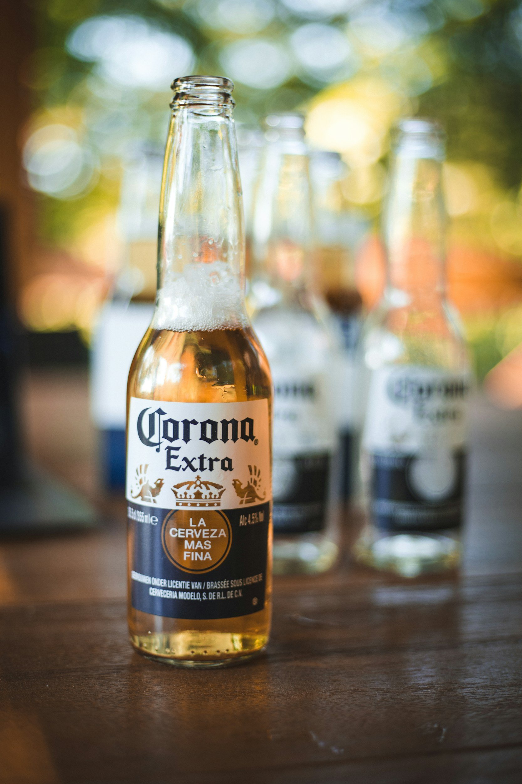 I Tried It - Corona Extra vs. Corona Familiar