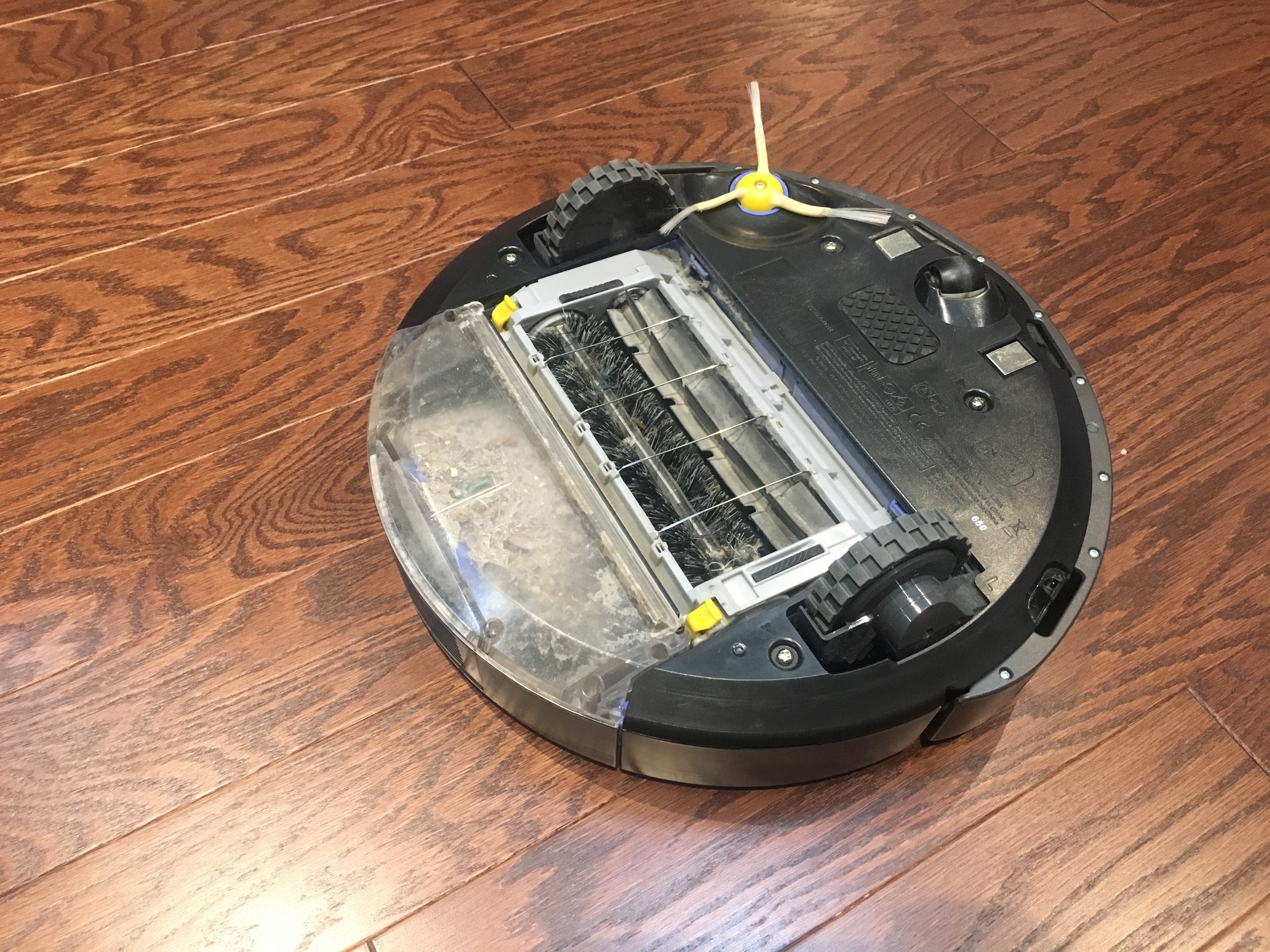 Best Mom - Roomba underside