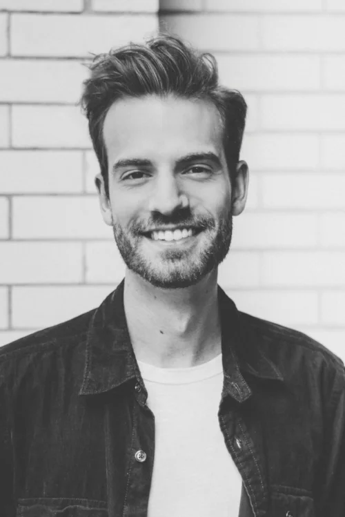 headshot copy.jpg