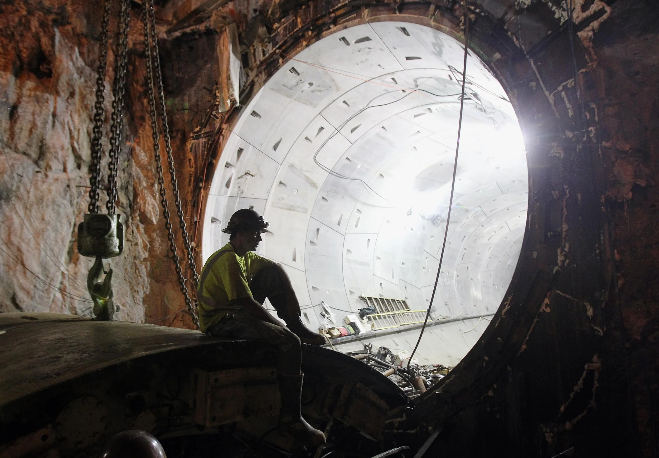  Sandhog mechanic Tommy Gramza sits on a tunnel boring machine gripper shield in the number 7 subway extension tunnel Thursday, July 15, 2010 under the intersection of W41st Street and 8th Avenue in New York.  