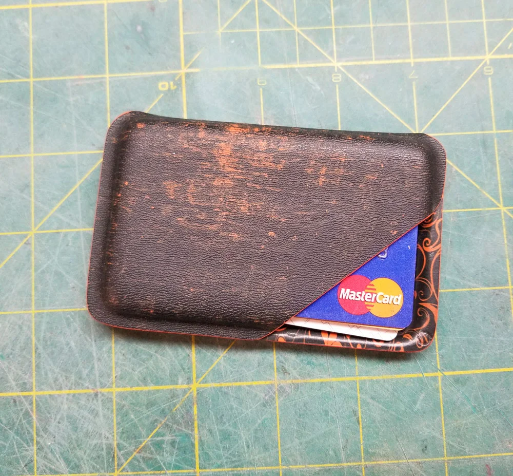 withcards-frontside-kydexwallet-kydex-wallet-m2ch-made2carryholster.jpg