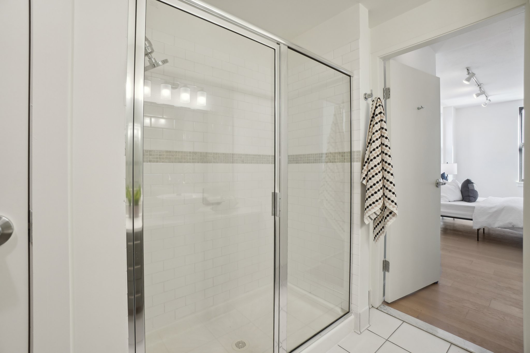 17-web-or-mls-DSC08159.jpg
