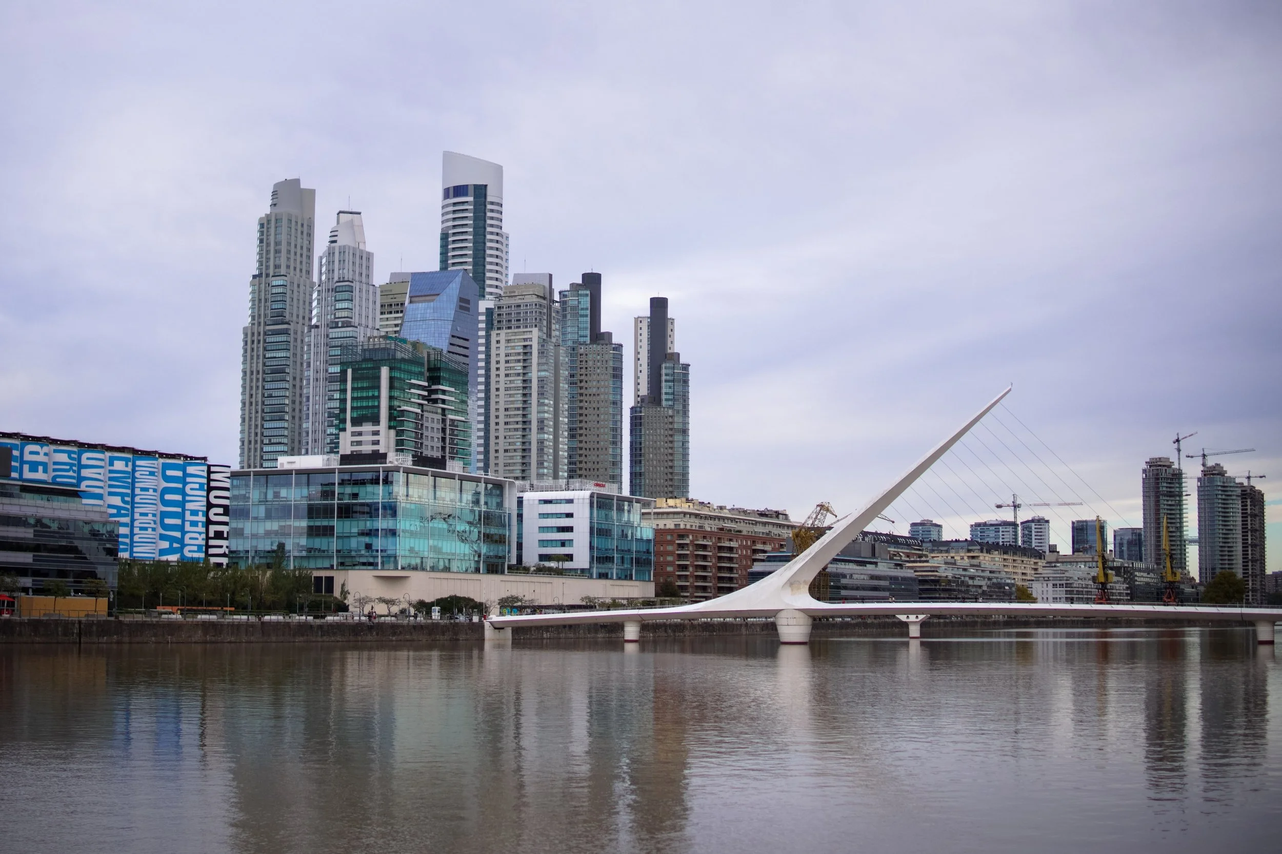 Lesbian Travel Guide to Buenos Aires, Argentina      