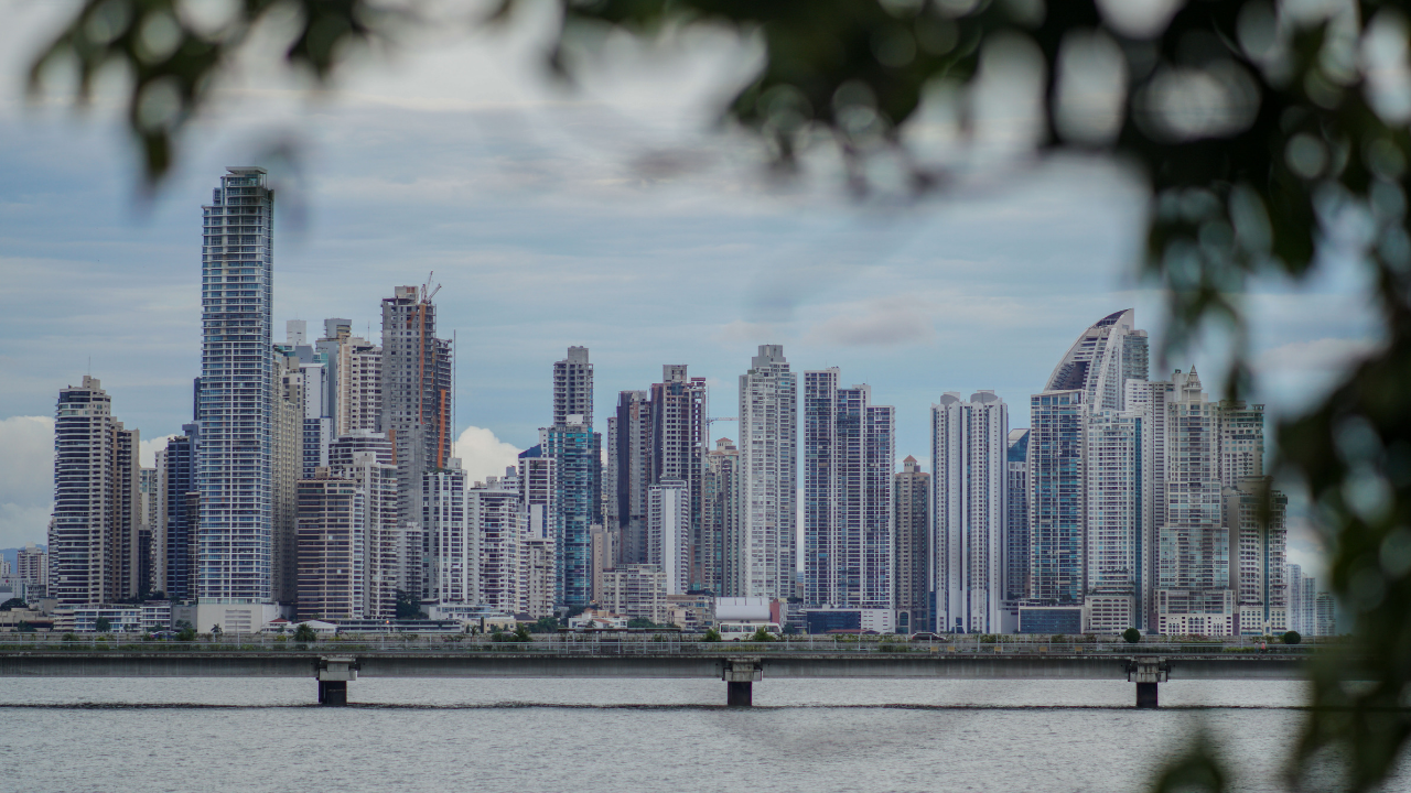 Lesbian Travel Guide to Panama City, Panama