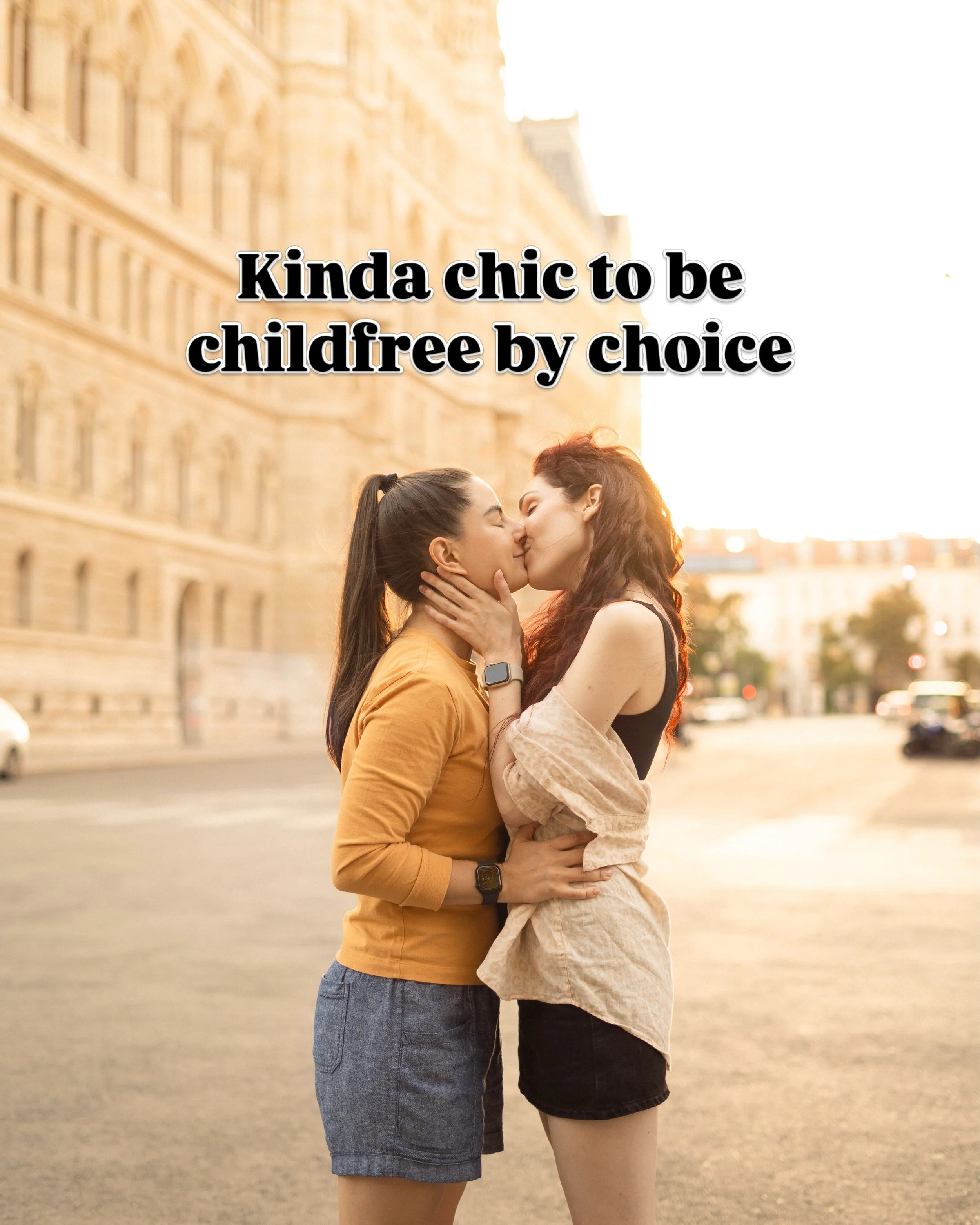 Kinda chic, isn&rsquo;t it! ❤️⁣⁣⁣⁣⁣⁣⁣⁣⁣
⁣
There&rsquo;s truly nothing wrong with deciding not to have kids. Our life feels so full and we don&rsquo;t regret a thing. Parenting isn&rsquo;t for everyone, and that&rsquo;s okay! We all have our own versi