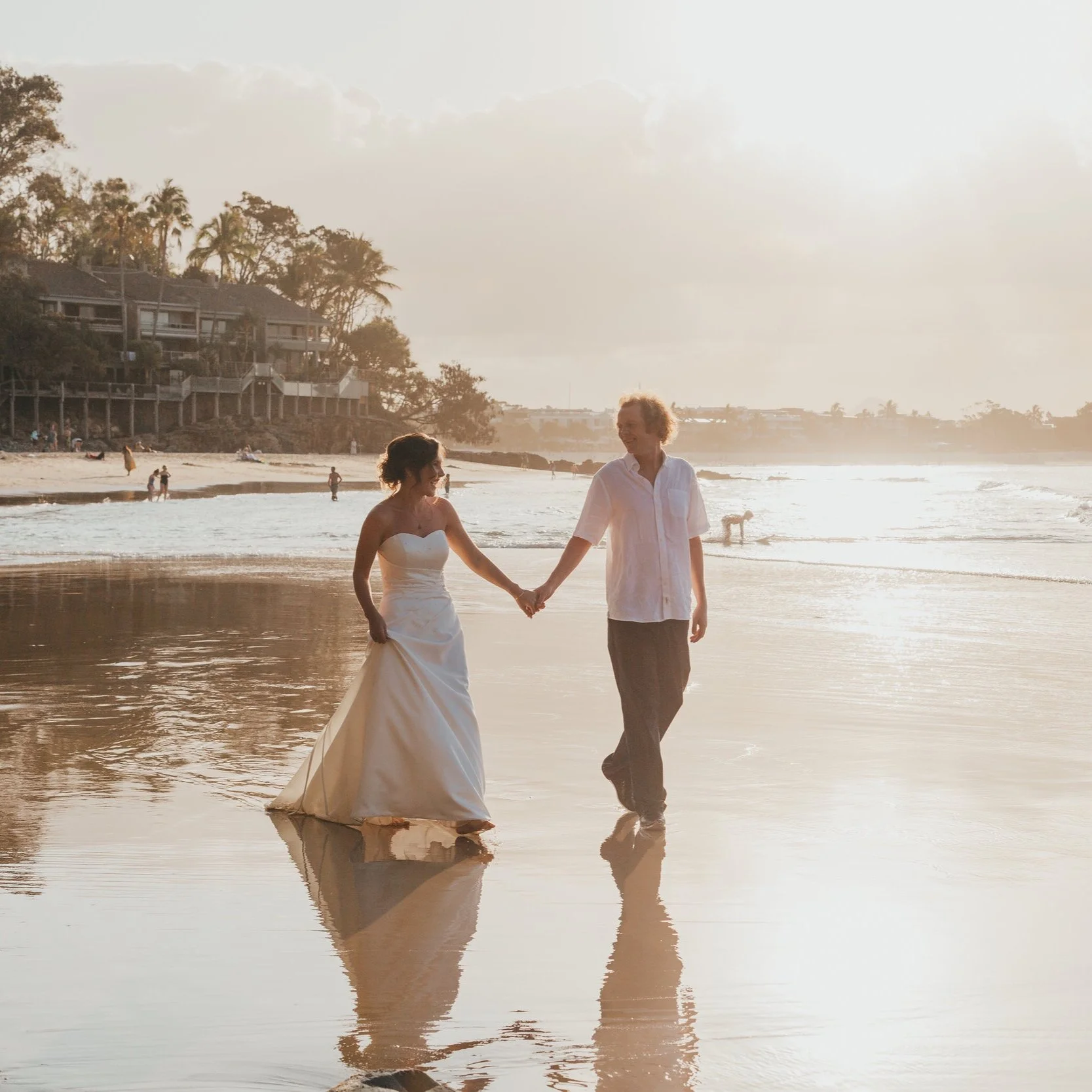 Scarlet &amp; Seamus 