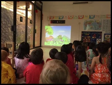 A video was played to show the story of "Nian", explaining why people use firecrackers to welcome the new year.