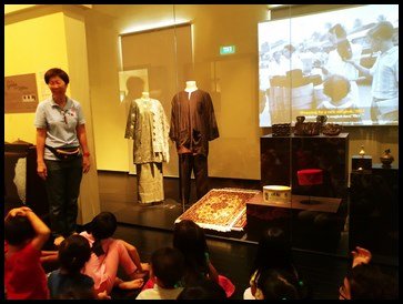  They were introduced to the traditional Malay clothing. "Baju melayu" are worn by men while "baju kurong" are worn by women. 