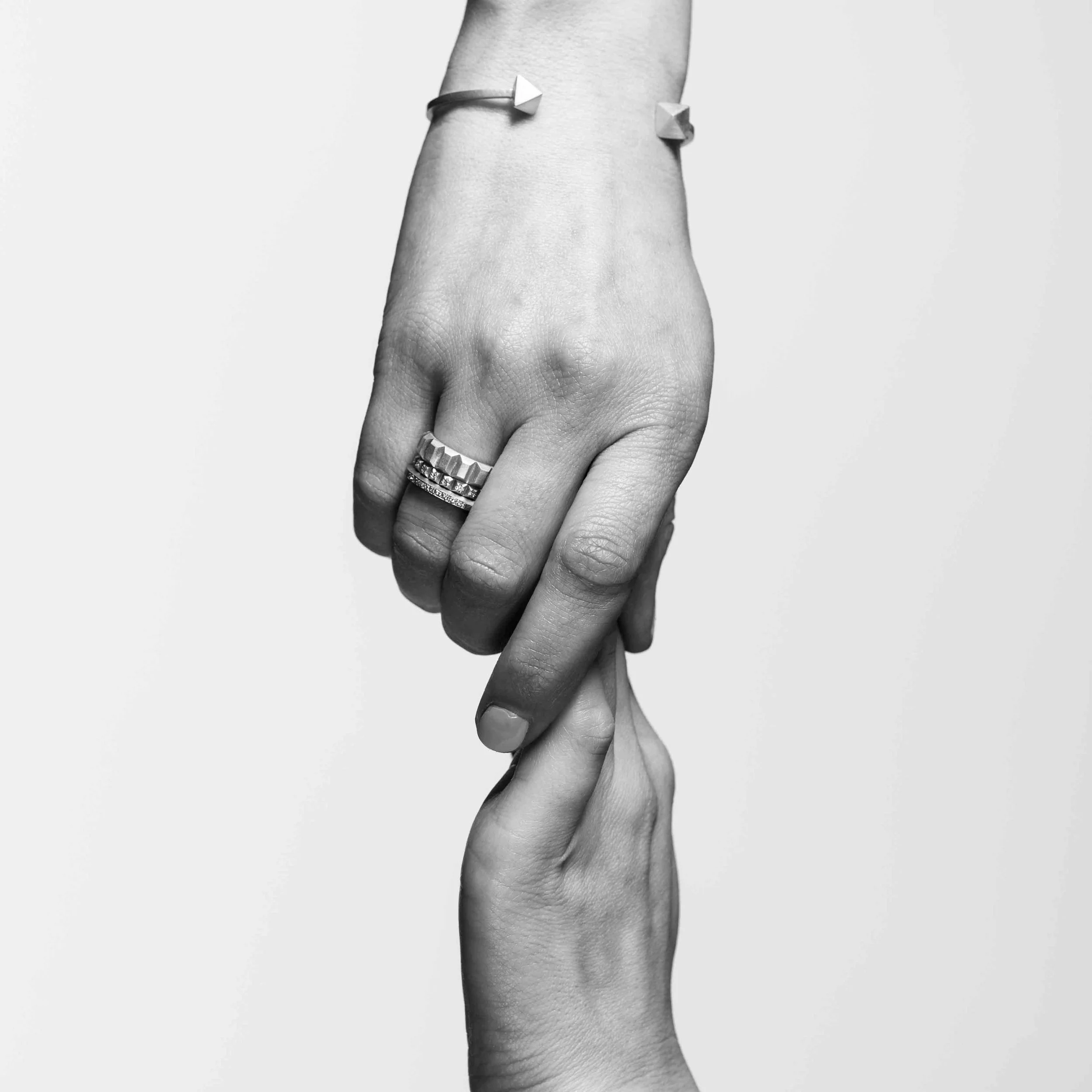 _MG_7632-square-websize-Double-oct-cuff-Eternity-ring-stack.jpg
