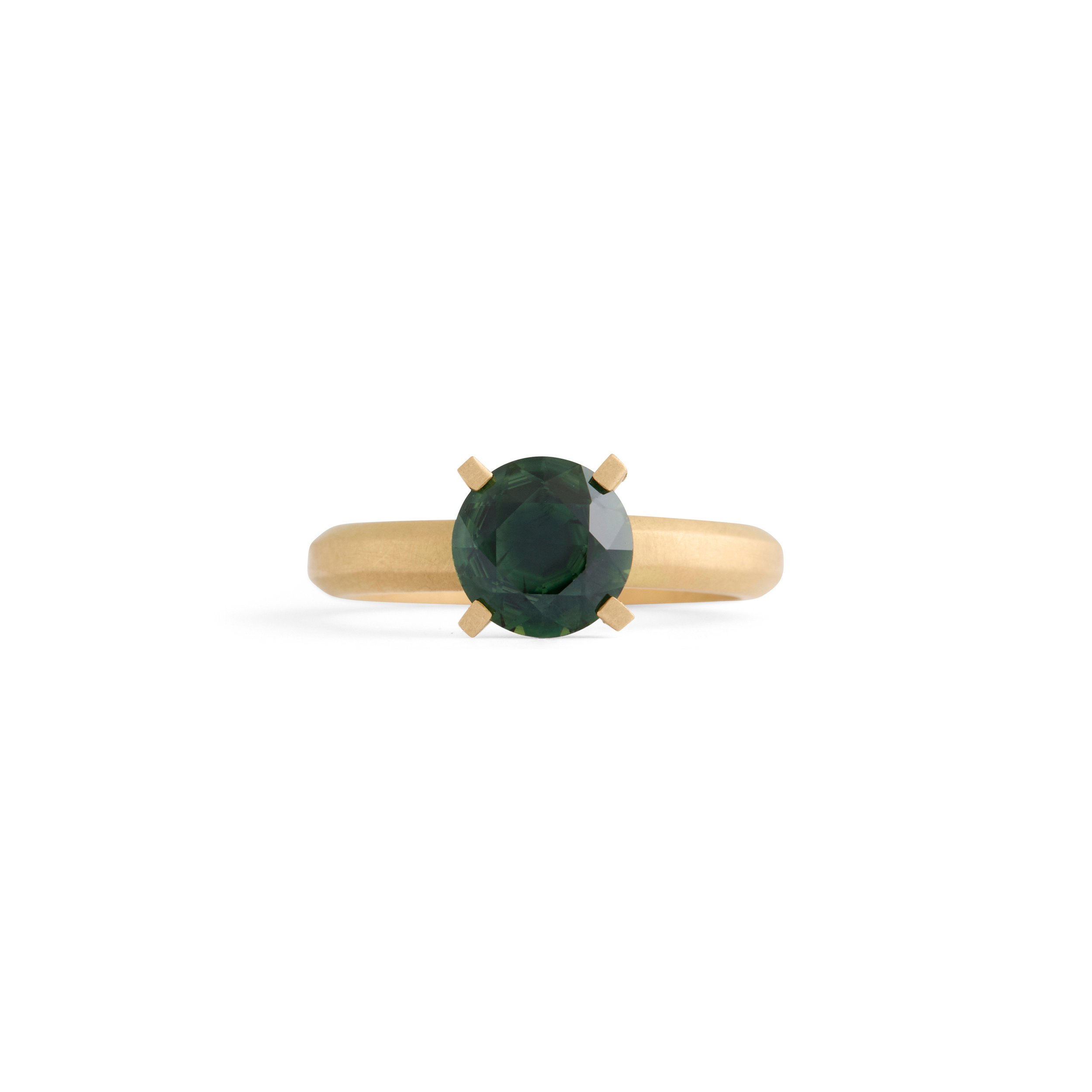 Profile-Sapphire-Solitaire-Ring-18YG-(b).jpg