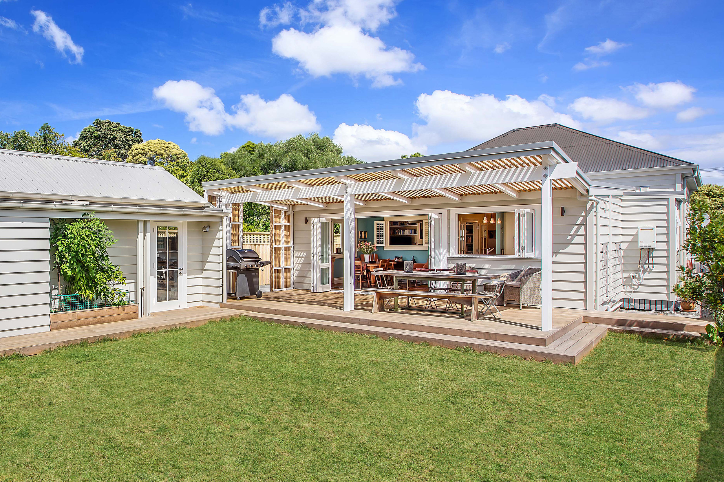 Feature Image cropped-edit.jpg