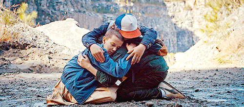 Hug.gif