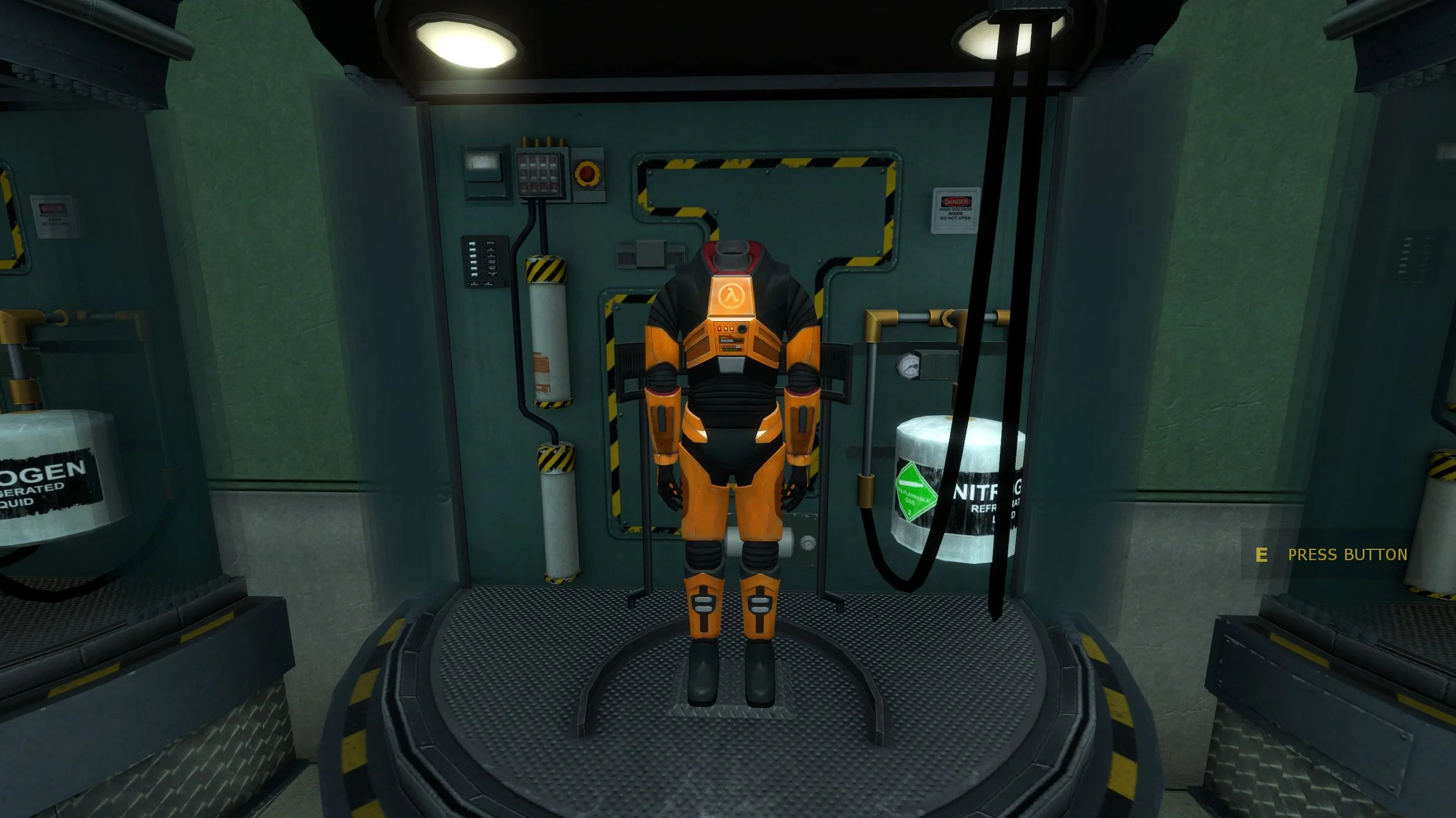 Sono talmente poco filologico che metto le immagini di Black Mesa e non quelle originali, perché sono troppo più belle. E poi c’è gente che ci rigioca sostituendo Freeman con il draghetto Spyro. Cacatemelo, il c***o.
