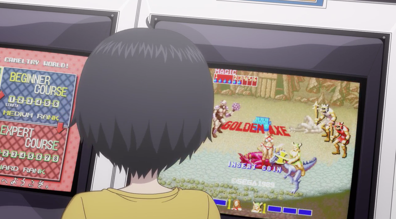 Haruo, il giovane protagonista di High Score Girl , davanti a un cabinato di Golden Axe .