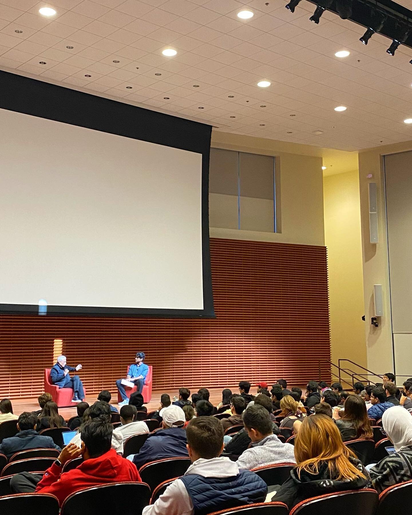 It was truly an honor to host a fireside chat with Vinod Khosla tonight! We learned so much from Vinod&rsquo;s unmatched curiosity and insights into entrepreneurship and investment. Thank you so much to Vinod and @khoslaventures for coming to campus!