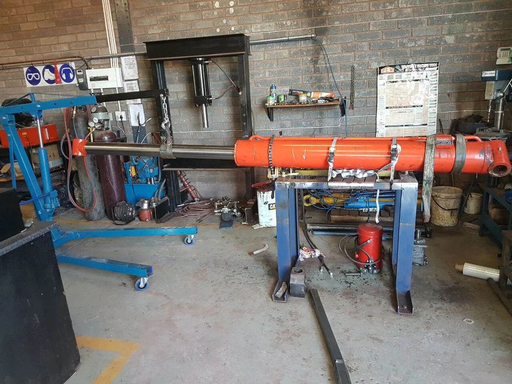 Neales Hydraulics & Pnuematics — NHGROUP