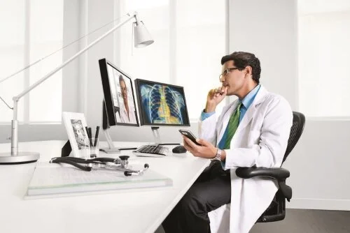 Зачем медицина думает про технологии?