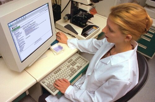 Бизнес по продаже медицинских документов пациентов