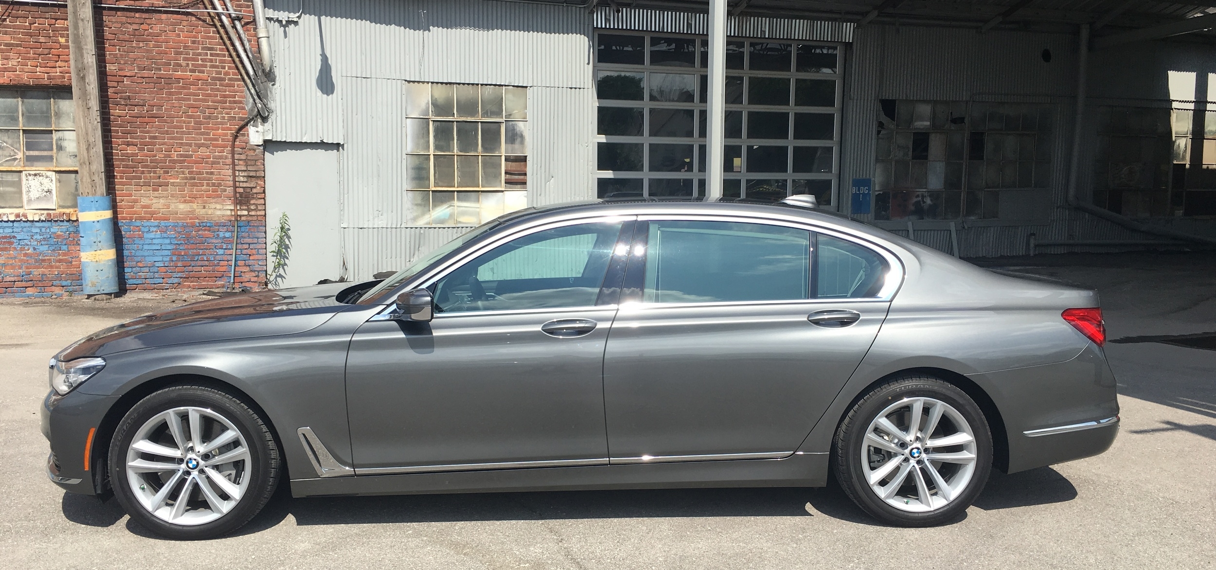 The 750i xDrive is all about stately presence.