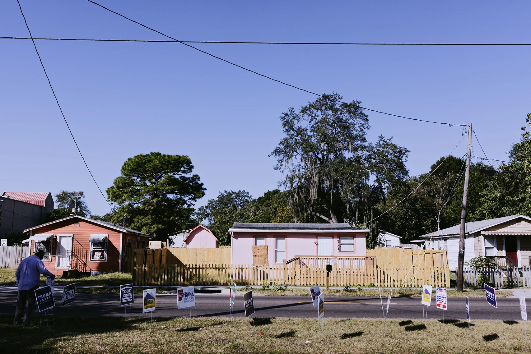 Front house wars. Tampa, Fl. 2016