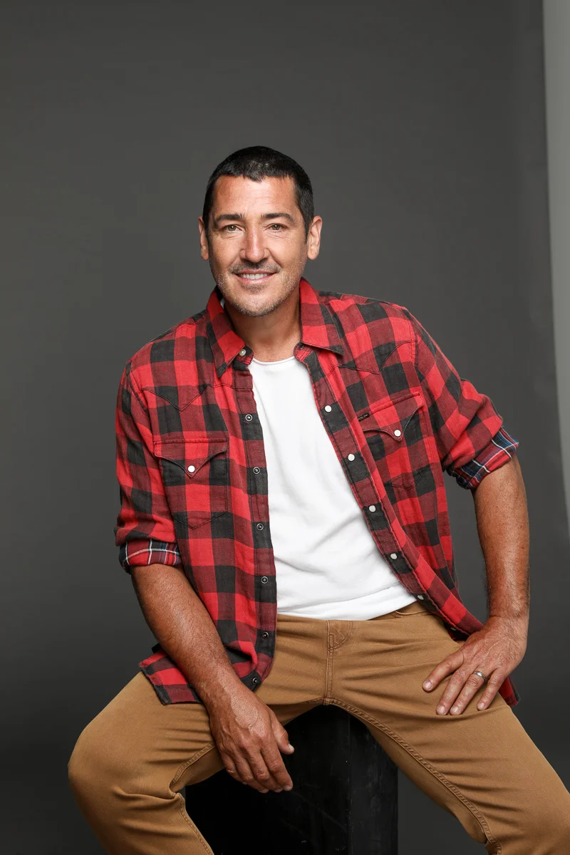 DianaLevine_JonathanKnight_356.jpg