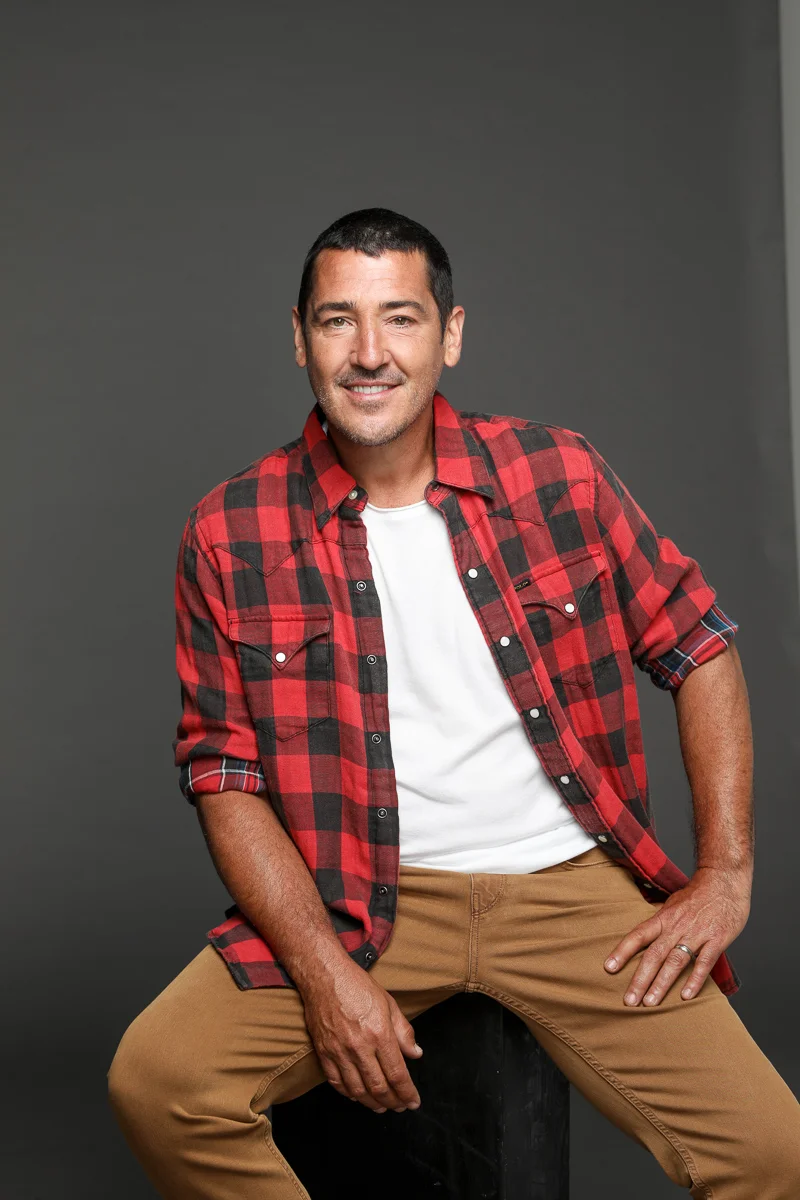 DianaLevine_JonathanKnight_357.jpg