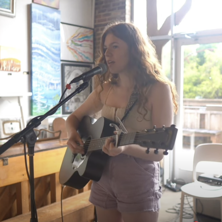 Live Music: Kate Rutledge