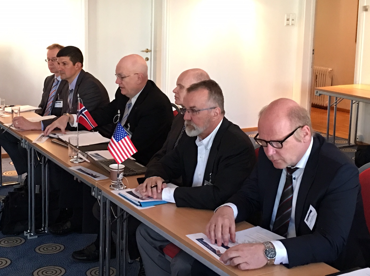 Head of delegations. From left to right: Torgeir Knutsen, MPE, Mark Ackiewicz, DOE, Richard Lynch, DOE, William Christensen, MPE, David Mohler, DOE, and Jostein Dahl Karlsen, MPE