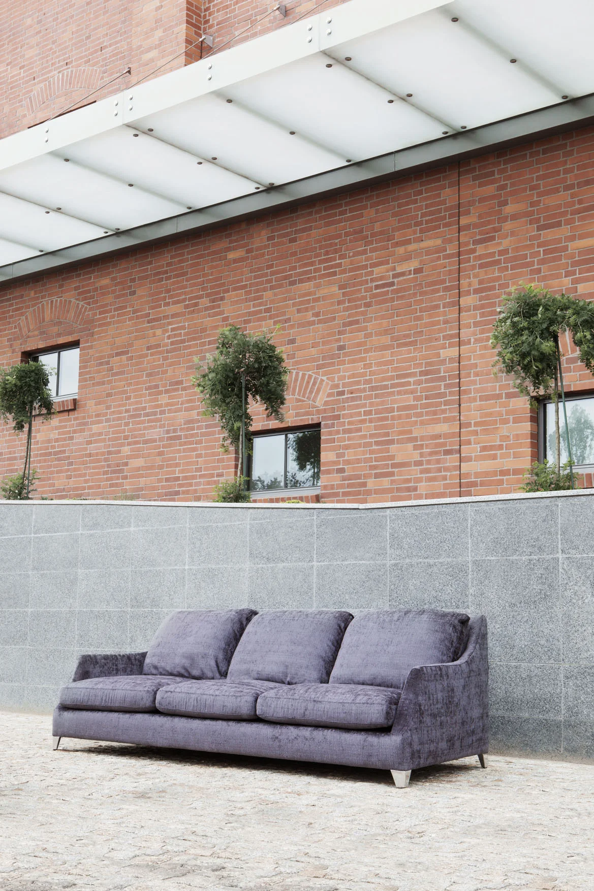 ROSE_arrangement_4seater_messina3_dark_grey_4.jpg