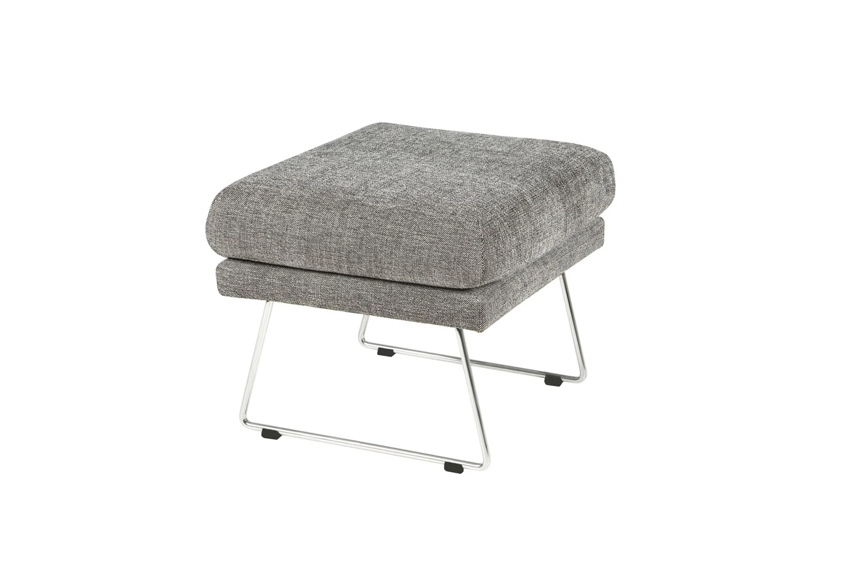 MAX_footstool_yeti9_black_white_4.jpg