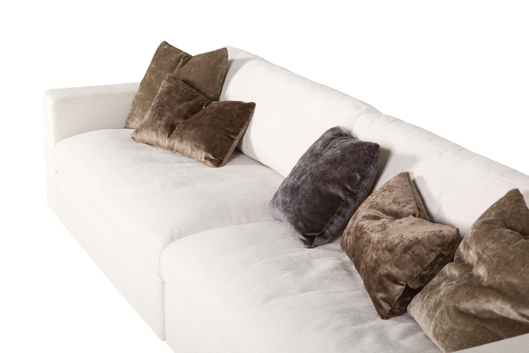 LINDA_element126left_element126right_mondo01_creme_6.jpg