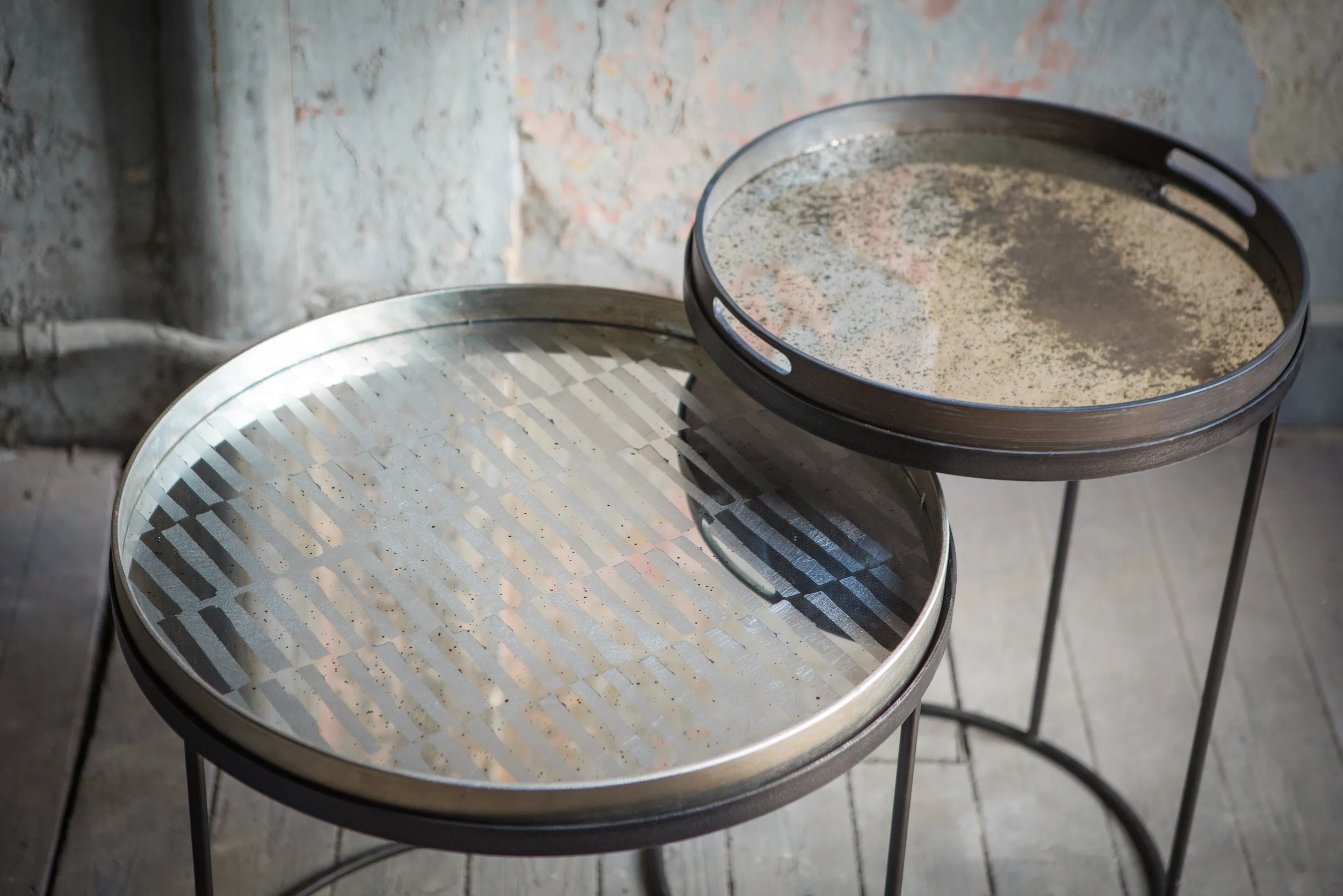 Notre Monde trays.