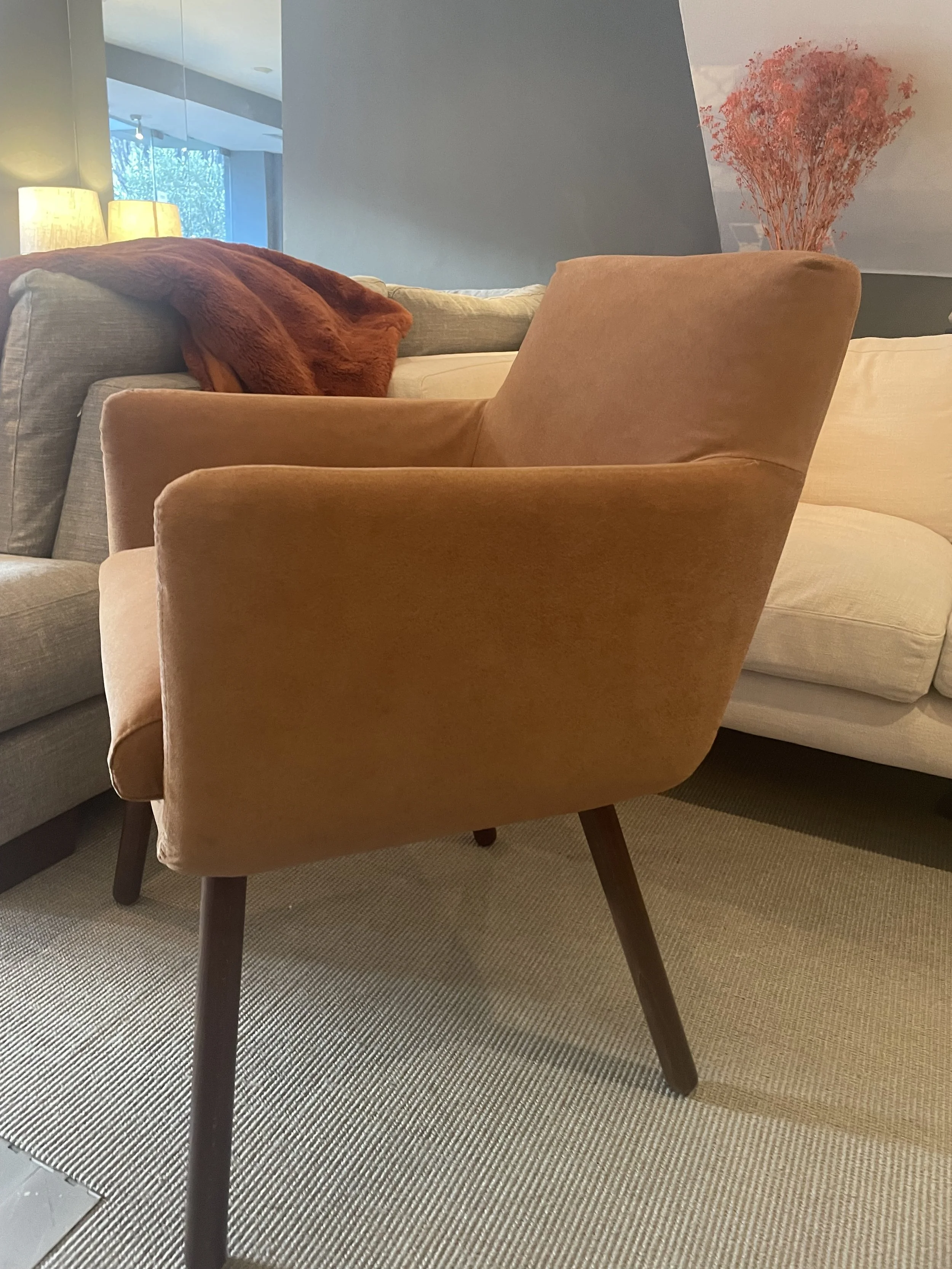 Designer sofa shop DublinSits sofas and chairs