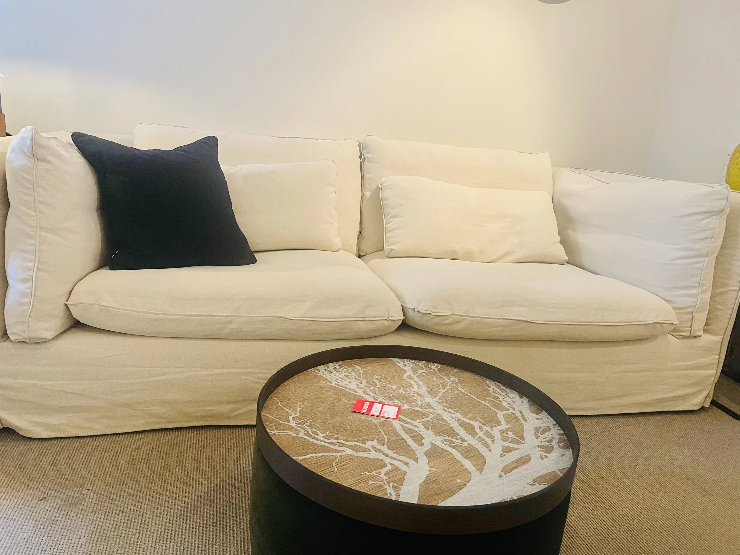 Designer sofa shop DublinSits sofas and chairs