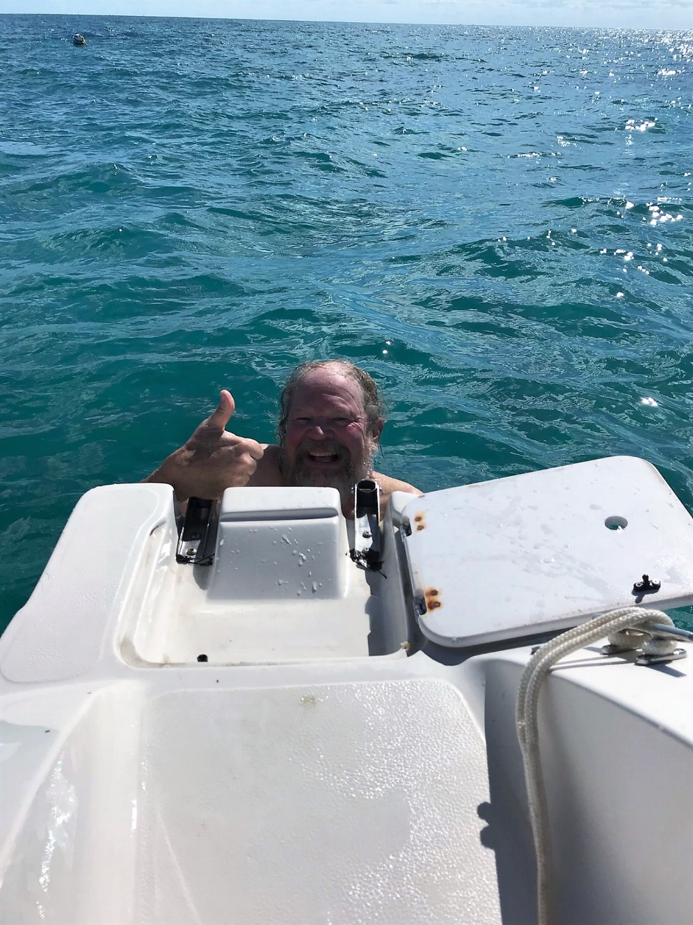George L. Heinrich giving the thumbs up after finding a hawksbill sea turtle ( Eretmochelys imbricata ) in the Florida Keys. Photograph by Bob Krause.