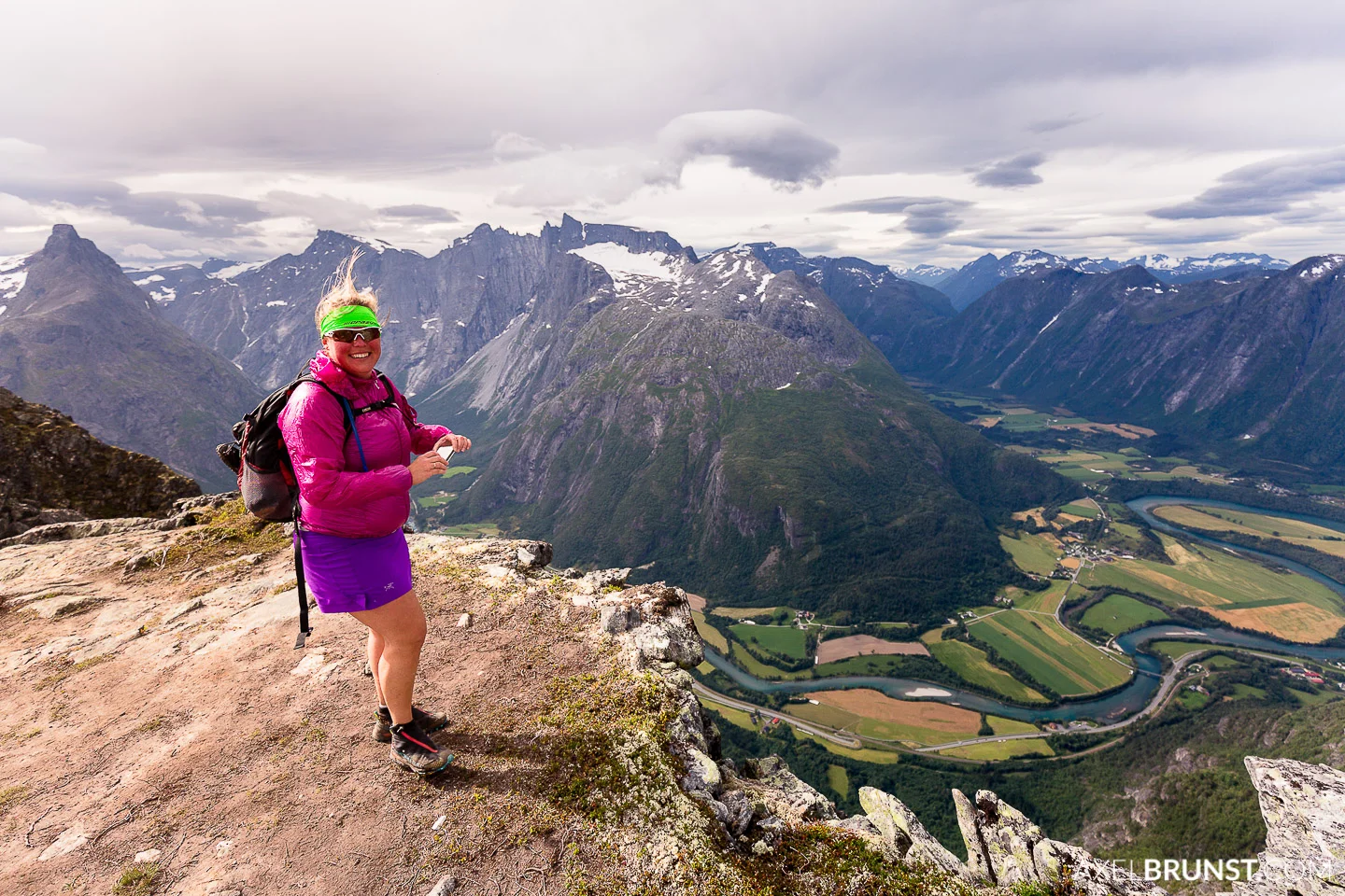 rommsdalseggen-hike-norway-7.jpg
