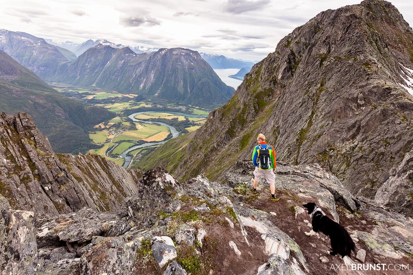 rommsdalseggen-hike-norway-13.jpg